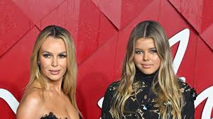 週プレ 完全保存版 吉岡里帆似 グラビア 全集 リリース決定