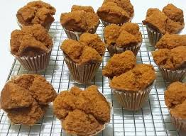 Kocok margarin, gula halus, dan kuning telur hingga lembut. Resep Bolu Kukus Gula Merah Tanpa Telur Enak Praktis