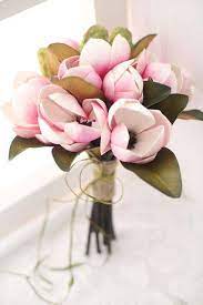 Magnolia Wedding Bouquet 50 Wedding Flowers Magnolias Wedding Bouquet Magnolia Wedding Wedding Flower Guide