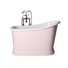 Sie wertet aufgrund ihrer form jedes badezimmer optisch auf. Badewanne Im Nostalgie Design Traditional Bathrooms