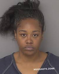 ROBERTS TIARA LASHAE 01/10/2021