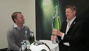 Peter schmeichel war einst der beste goalie der welt. Peter Schmeichel Im Interview