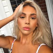 Abby Brogdon's Instagram, Twitter & Facebook