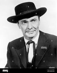 Barry Gillingham's Instagram, Twitter & Facebook