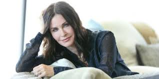 At just 23, cox appeared was cast on family ties, playing the girlfriend of michael j. Who Is Courteney Cox Dating Courteney Cox Boyfriend Husband