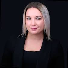 Michelle Prohaska's Instagram, Twitter & Facebook