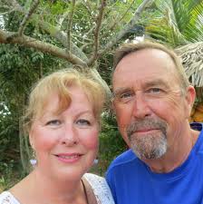 Are there water taxis between West Bay and Fantasy Island Resort in Roatan?