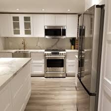 Dank der schnappscharniere lassen sich die türen einfach ohne schrauben montieren und zum reinigen leicht abnehmen. My Ikea Kitchen White Ikea Kitchen Ikea Kitchen White Kitchen Laminate