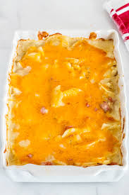 A delicious potato casserole, using both leftover vegetables and ham, baked in a add half of the potatoes to the bottom of the casserole dish, season lightly with salt, pepper and cajun seasoning. Ham And Scalloped Potato Casserole Bunny S Warm Oven
