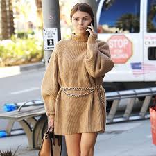 Olivia jade giannulli doesn't really do crew, but she does roll up to the club with one. Olivia Jade Is Reportedly Out Of Hiding Vanity Fair
