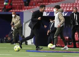 El equipo del cholo simeone necesita sólo cuatro puntos para clasificarse por octava vez seguida a la champions league. Diego Simeone Their Goal Made Us Really Suffer In Those Last Few Minutes Football Espana