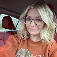 Zoie Freyer and Cameron Doss's Wedding Website