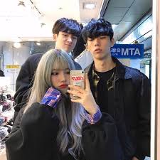 Aesthetic ulzzang couple cute largest wallpaper portal. 93 Images About Group Squad Ulzzang On We Heart It See More About Ulzzang Asian And Korean
