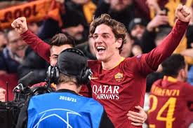 Book directly with no last minute flight deals from rome to porto. Premier League Transfer News Football Zaniolo Strikes Twice To Clinch Roma Win Over Porto In Champions League