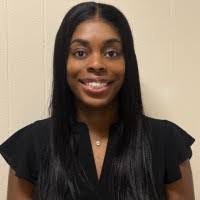 Maya Palmer's Instagram, Twitter & Facebook