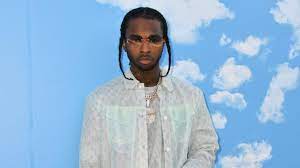 May 11, 2021 · on february 19, 2020, new york rapper pop smoke was killed in his los angeles rental house during a home invasion. Mit 20 Jahren Us Rapper Pop Smoke In Los Angeles Erschossen Stern De