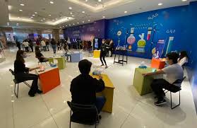 Rata de schimb valutar la zi din euro (eur) în leu românesc (ron). The Largest Educational Hub In Romania Opened Doors In Bucharest Themayor Eu