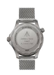 Самые новые твиты от omega (@omegawatches): Seamaster Diver 300m 007 Edition 210 90 42 20 01 001 Omega