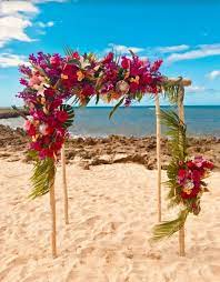 Check spelling or type a new query. Tropical Four Post Arch Flowers In Honolulu Hi J Adore Couture Floral Styling