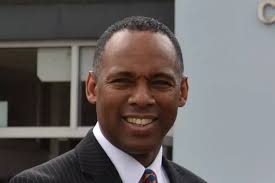 High-flying head moves