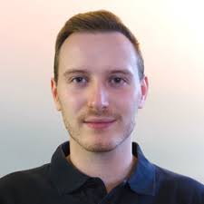 Mitarbeitende von BorgWarner Akasol GmbH