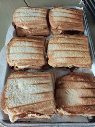Si Il En Reste Pour Les Rechauffer Plutot Que D Allumer Le Four Y Croque Monsieur Gourmandise Croque Monsieur Vegetarien