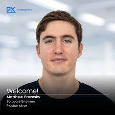 Damian Buck's Instagram, Twitter & Facebook