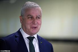 He was the third kid in a batch of five, with two older sisters and a younger sister and brother. Deputy Prime Minister Defends The Nation S New Coronavirus Logo Daily Mail Online