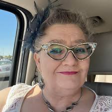 Wow!!! So much NEW Valentine's hearts 💕 paparazzi @followers @topfans