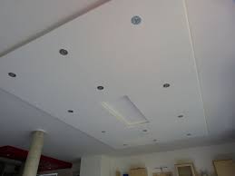 Nun Noch Die Verkleidung Der Abgehangten Decke Abgehangte Decke Led Spots Deckenbeleuchtung Wohnzimmer