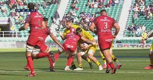 Que cela soit pour toulouse ou la rochelle, les indisponibilités au centre sont nombreuses. Arbitrage Pita Ahki Devait Il Recevoir Un Carton Rouge Comme Botia Pour Son Plaquage Le Rugbynistere