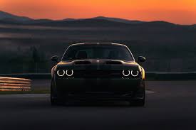 Dodge Challenger Srt Hellcat 1080p 2k 4k 5k Hd Wallpapers Free Download Wallpaper Flare