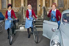 But things work out even with shortage of help, the oldest sister in for eye surgery, one of the young midwives turning again to drinking, and poverty, ignorance and sick young women and their children. Des Saisons 12 Et 13 Pour Call The Midwife Bbc One Renouvelle La Serie Jusqu En 2024 Critictoo Series Tv