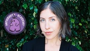 Holly Stanton's Instagram, Twitter & Facebook