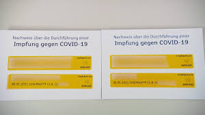 May 26, 2021 · die aufkleber wurden von hand beschriftet, rein rechtlich ist die gültigkeit identisch. Sr Mediathek De Falsche Chargennummer In 2200 Impfpassen
