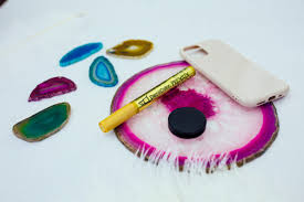 Diy popsocket with a water bottle* read des*. How To Make A Chic Diy Crystal Popsocket Phone Case
