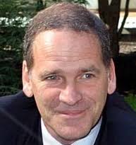 Figu, personaggi da incollare. Intervista a PETER FREEMAN