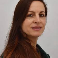 Biographie Sarah Perret