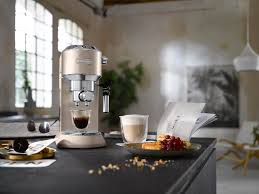 Find many great new & used options and get the best deals for delonghi dedica coffee machine espresso cappuccino ec685bk at the best online prices at ebay! Dedica Metallics Ec785 Bg Machine A Espresso De Longhi Suisse