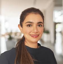 Janet Lui, China, Singaporeoffice