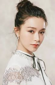 Sister Hong Kong Fan Wen Yong Shan"