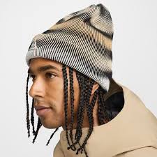 ナイキ ACG ピーク ビーニー