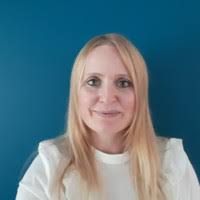 70+ "Julia Slater" profiles