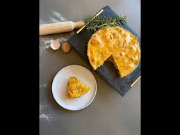 Best Chicken Pie Recipe Food Voyageur As tasty as a beef tamale pie is, shredded chicken is equally delicious in this dish. best home made chicken pie