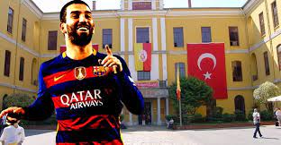 Erdoğan teziç'in vefat etmiş olduğunu üzülerek öğrenmiş bulunuyoruz. Arda Turan Galatasaray Lisesi Nde Sporun Dibi