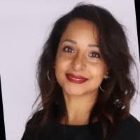 Katherine Barrow's Instagram, Twitter & Facebook