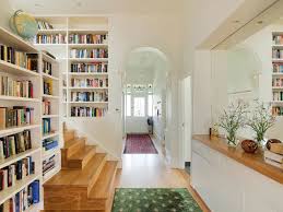 Desain ruang perpustakaan pribadi ini bisa anda lakukan ketika rumah anda memiliki lantai dua atau lebih. 11 Desain Perpustakaan Di Rumah Yang Bikin Kamu Cinta Mati