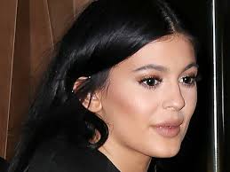 3.3 out of 5 stars 3,491. Kylie Jenner Lip Fillers Experts Explain The Medical And Ethical Minefield Around Injecting A 17 Year Old Girl The Independent The Independent