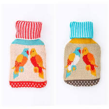 hotwater bottle 新款暖水袋價錢 216 尺寸 w 14 5cm x h 25cm 顏色 紅色 藍色 少量 功能 可盛戴熱水特點 hotwater bottle新款暖水袋外身是可愛的花紋設計有保溫功能方便 instagram posts drink sleeves koozies