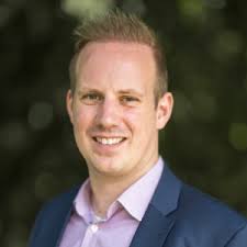 Sandra Neubert: Finanzberaterin in Lübeck